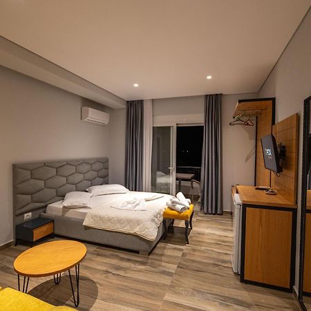 Sunkised Hotel Saranda Zewnętrze zdjęcie