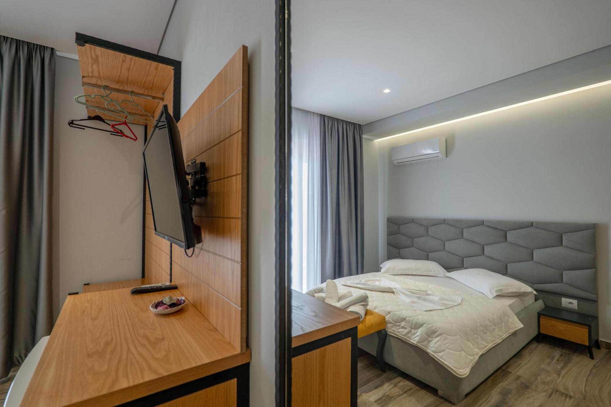 Sunkised Hotel Saranda Zewnętrze zdjęcie