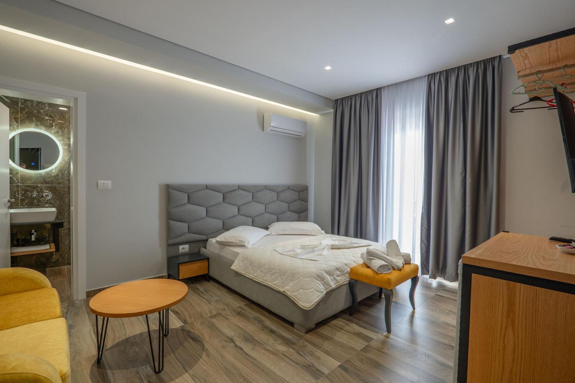 Sunkised Hotel Saranda Zewnętrze zdjęcie