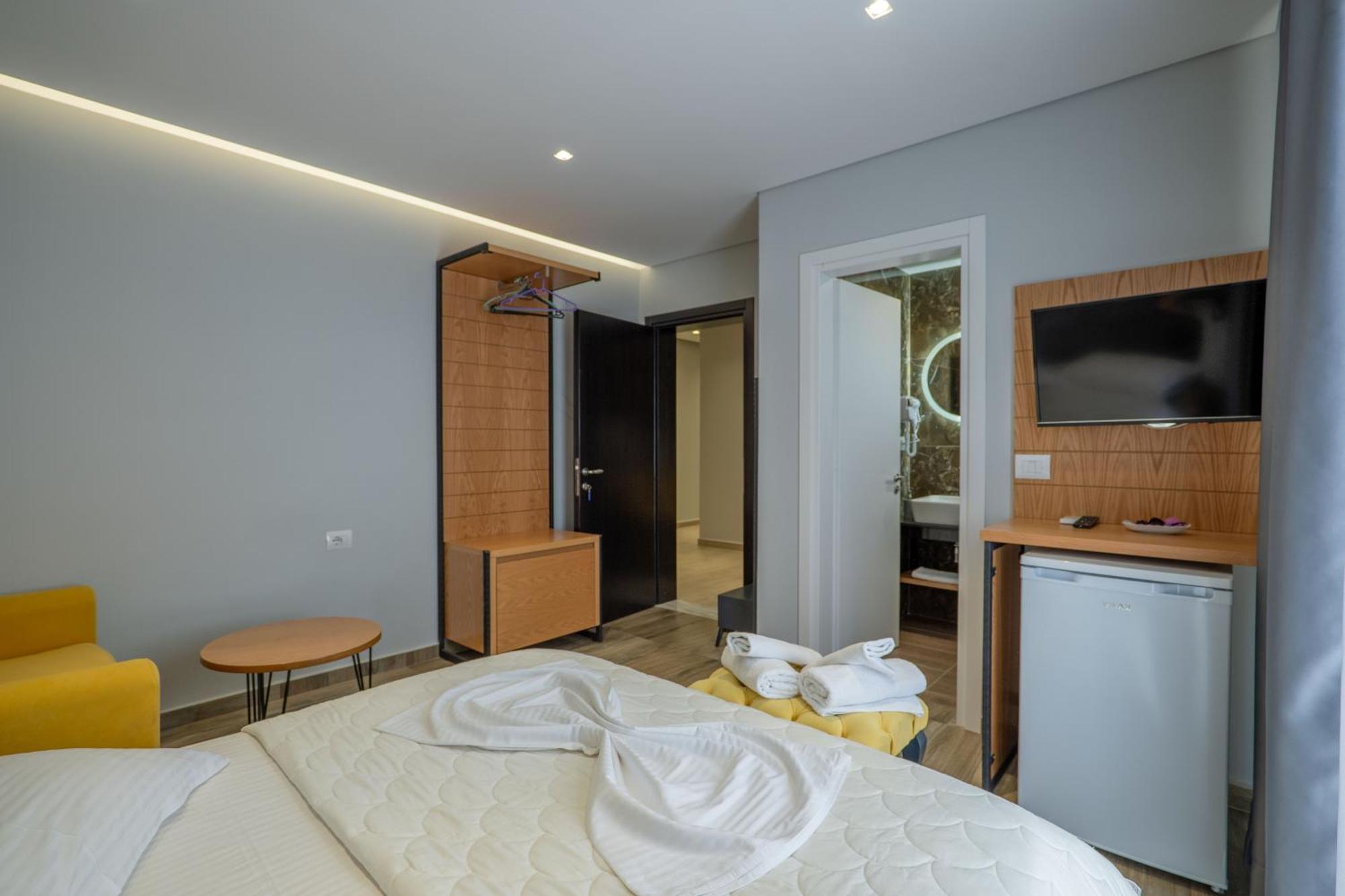 Sunkised Hotel Saranda Zewnętrze zdjęcie