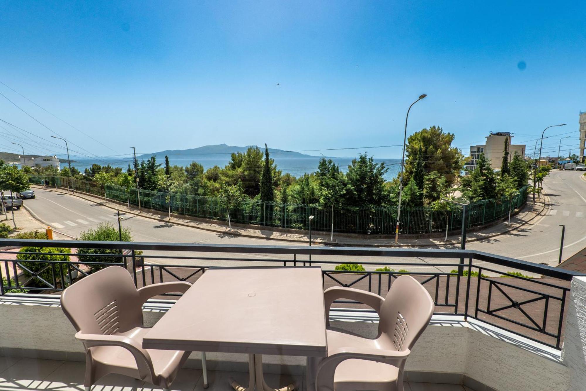 Sunkised Hotel Saranda Zewnętrze zdjęcie