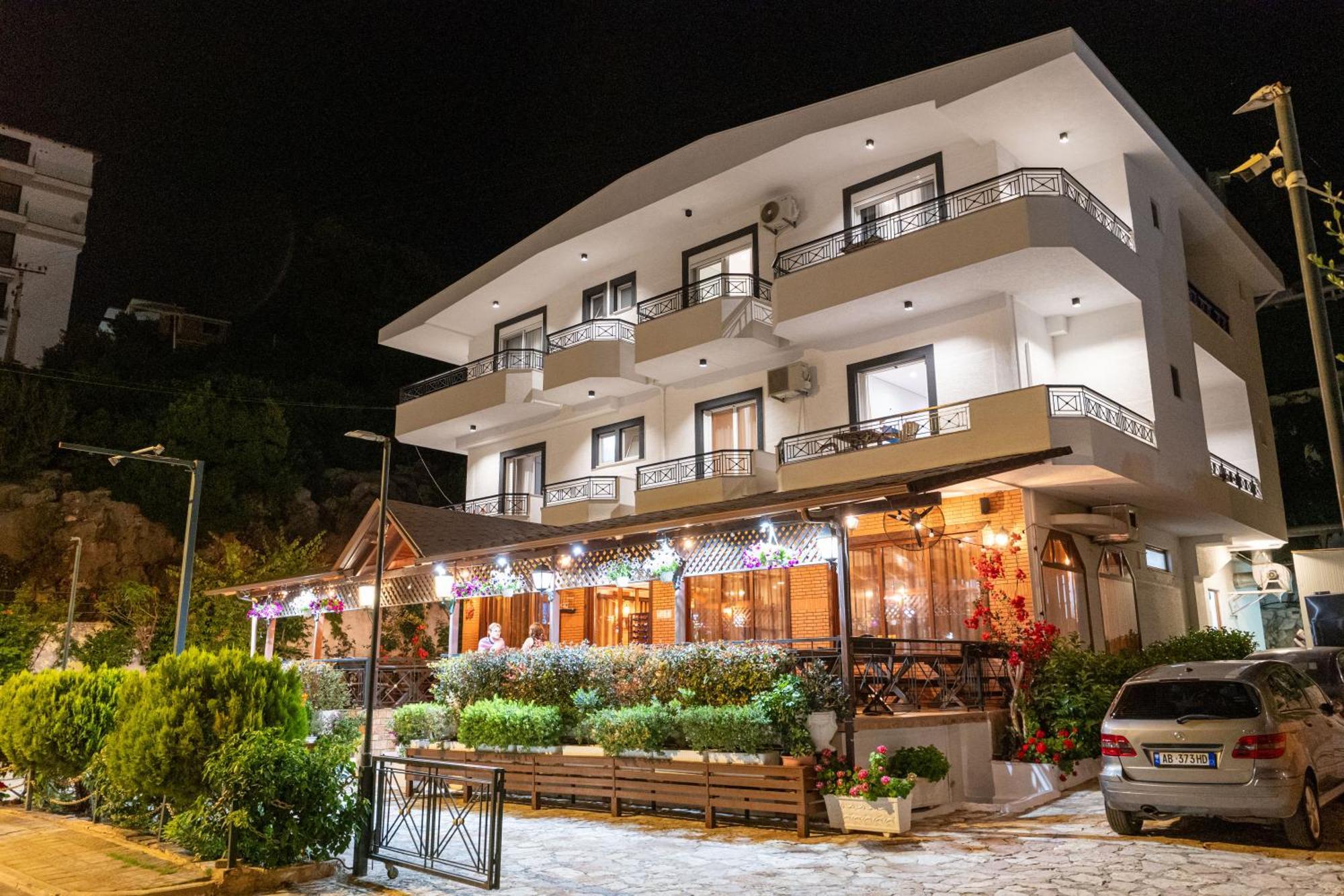 Sunkised Hotel Saranda Zewnętrze zdjęcie