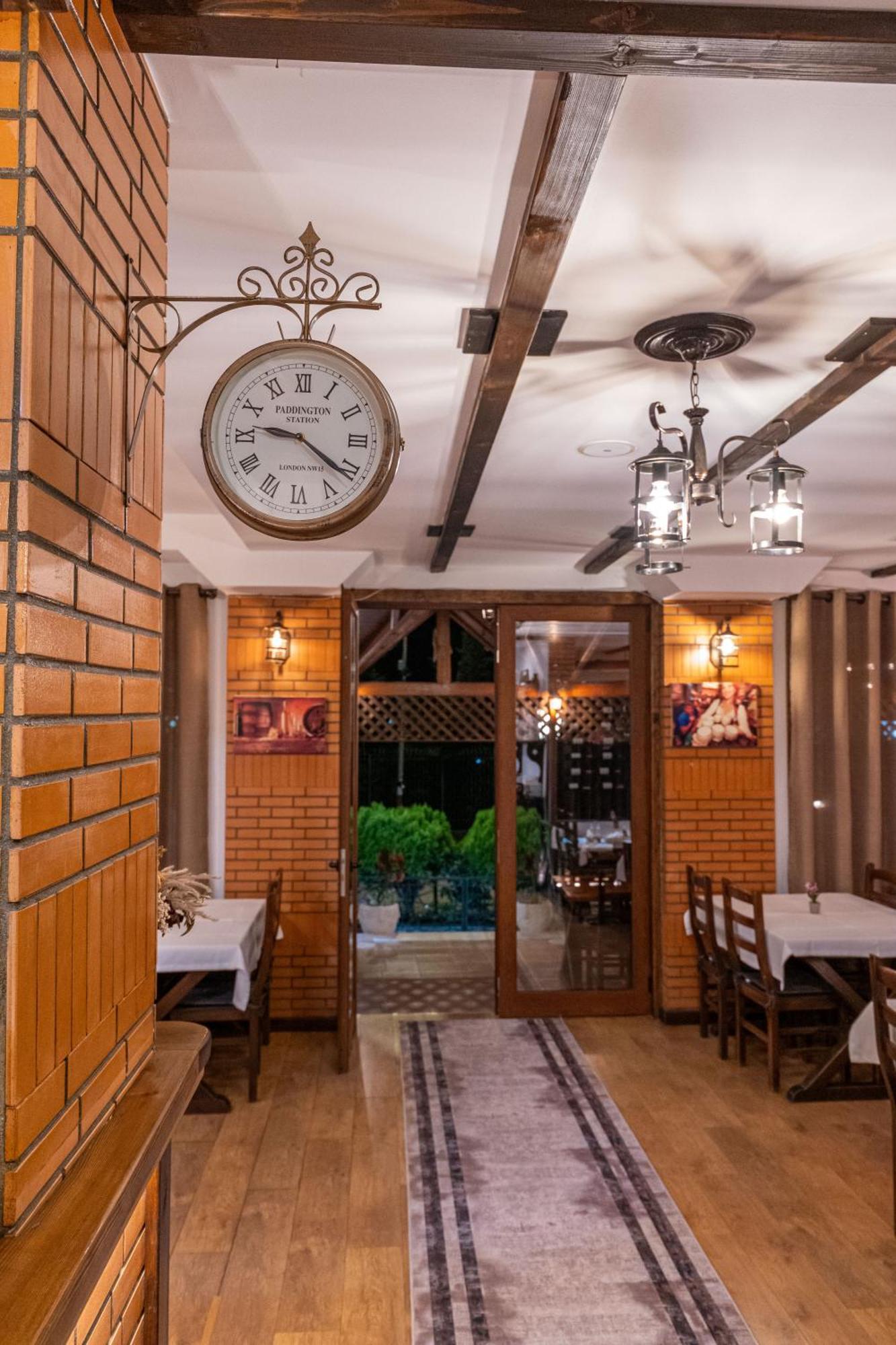 Sunkised Hotel Saranda Zewnętrze zdjęcie