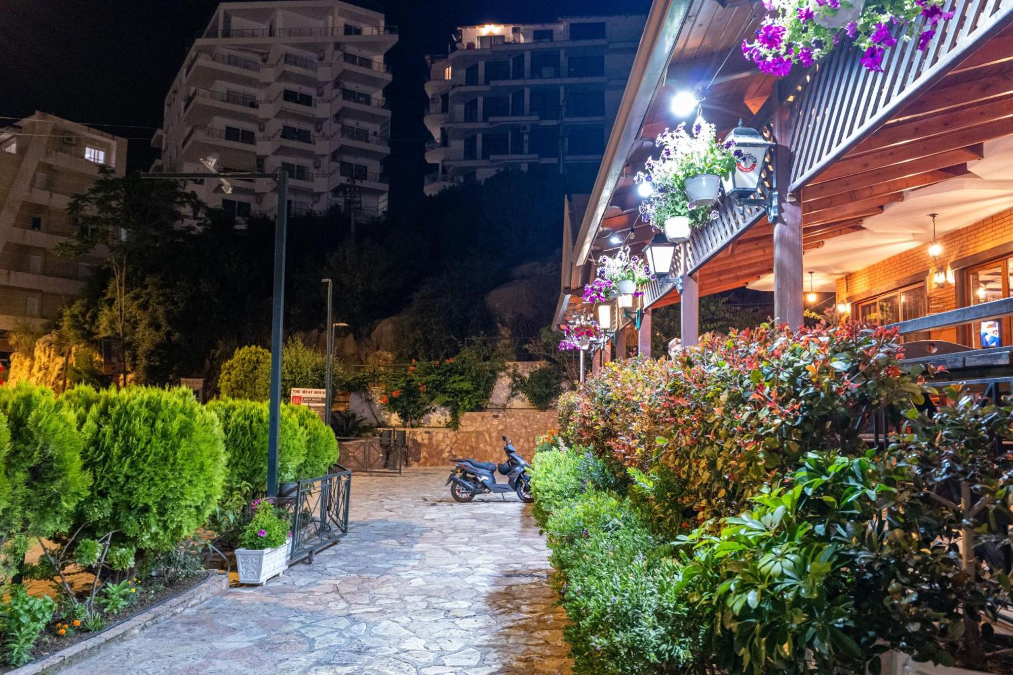 Sunkised Hotel Saranda Zewnętrze zdjęcie